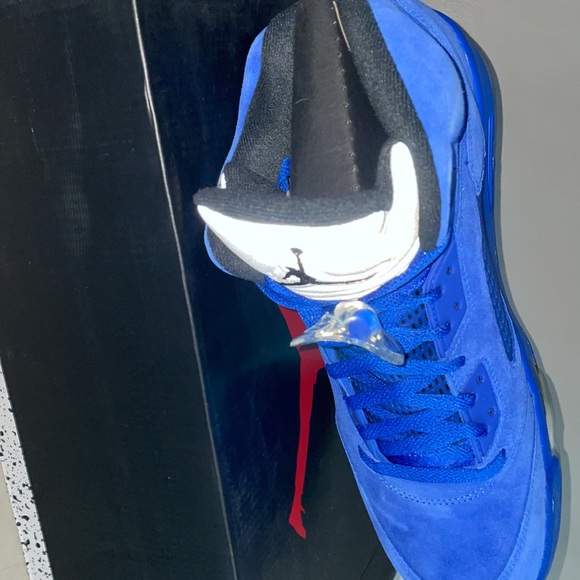 BRAND NEW JORDAN - Picture 5 of 8